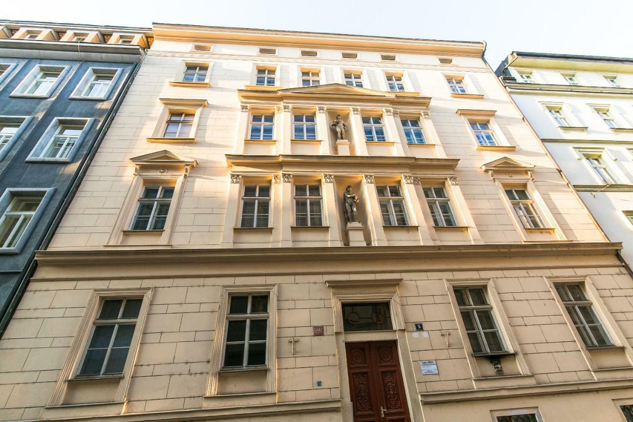 Attic Apartment By Wenceslas Square Prag Dış mekan fotoğraf